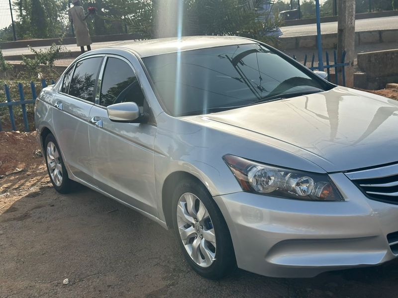 Thumbnail 4 of 2010 HONDA Accord